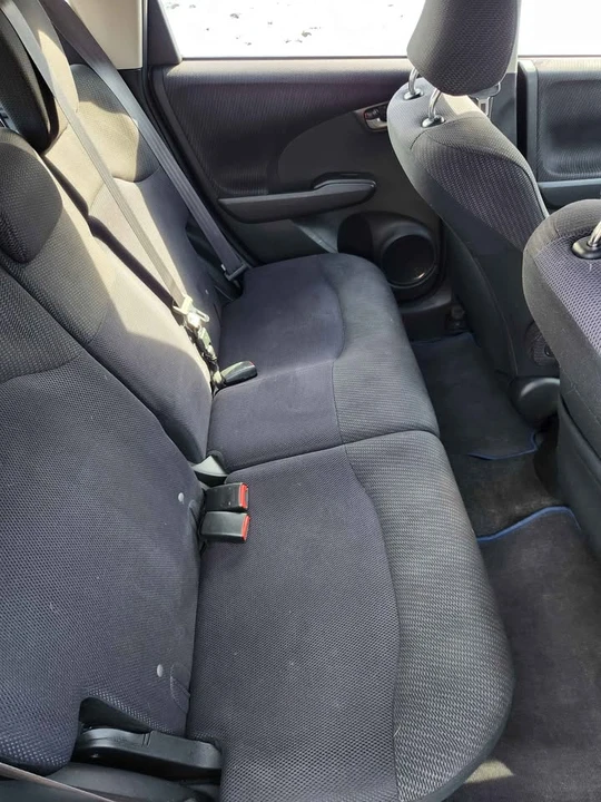 2012 Honda Fit - Image 7 of 11