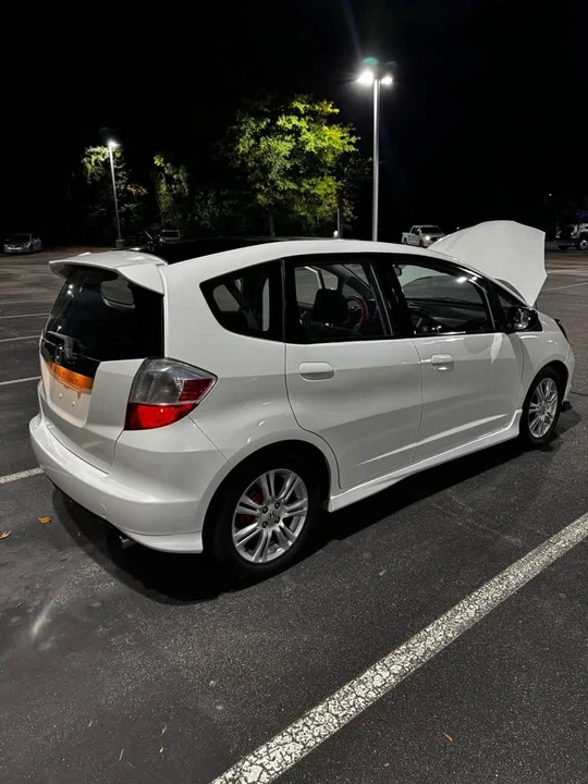 2012 Honda Fit - Image 2 of 5
