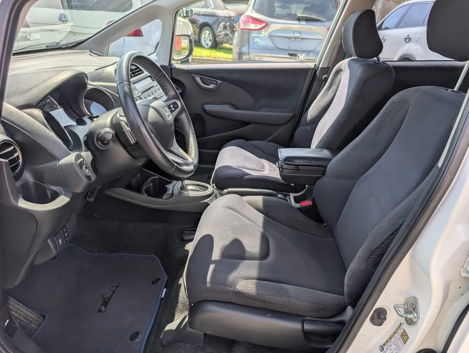 2012 Honda Fit - Image 8 of 20