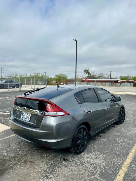 2012 Honda Insight 2nd Gen - Image 4 of 9