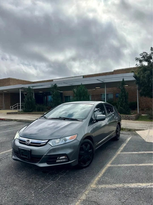 2012 Honda Insight 2nd Gen - Image 2 of 9