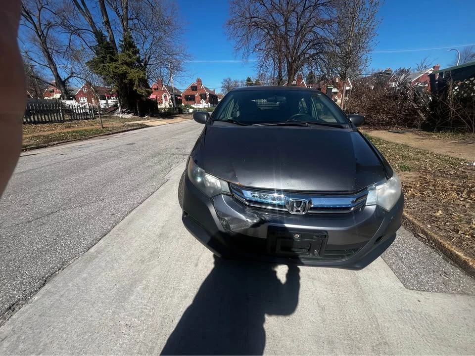 2012 Honda Insight 2nd Gen - Image 3 of 8