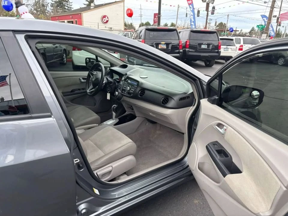 2012 Honda Insight 2nd Gen - Image 13 of 20