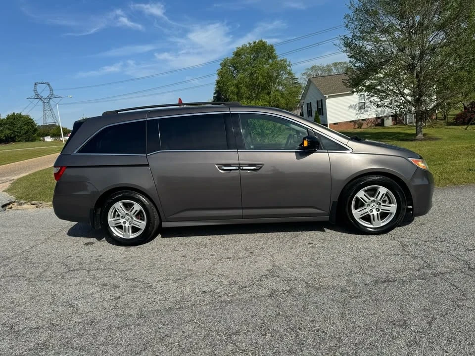 2012 Honda Odyssey - Image 3 of 20