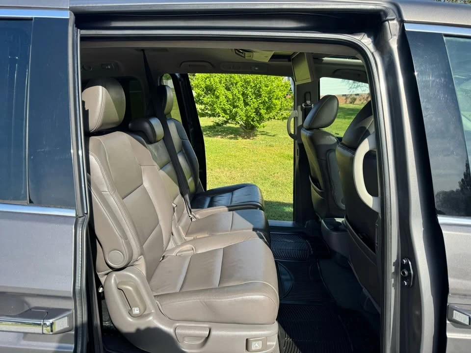 2012 Honda Odyssey - Image 19 of 20