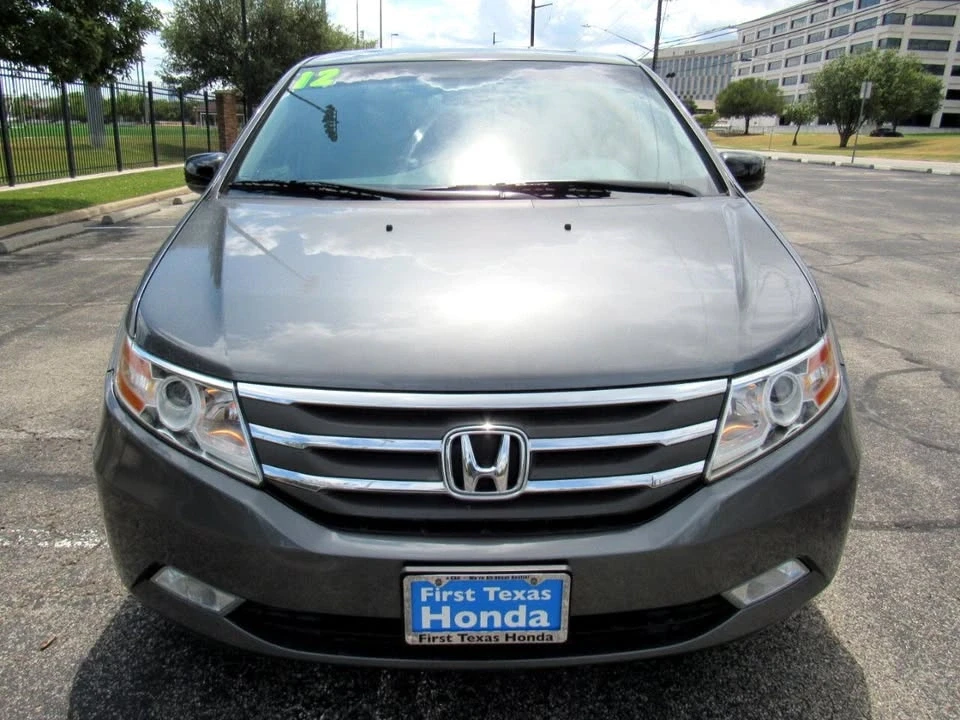 2012 Honda Odyssey - Image 2 of 16