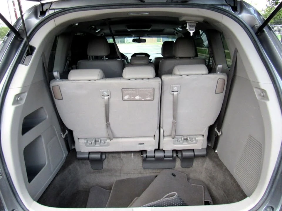 2012 Honda Odyssey - Image 10 of 16