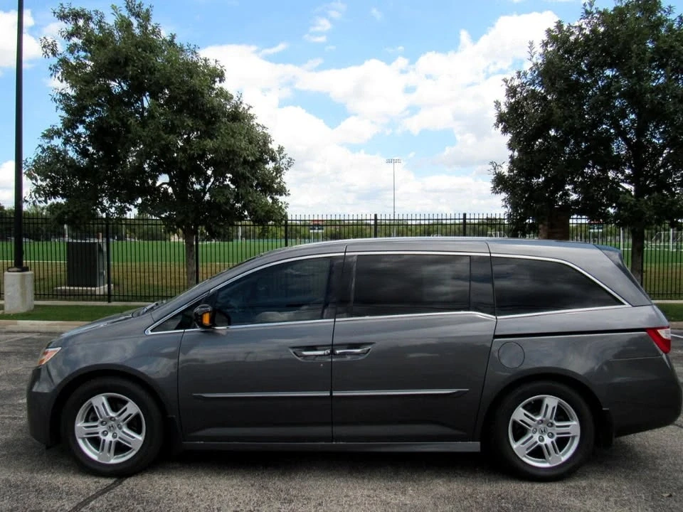 2012 Honda Odyssey - Image 7 of 16