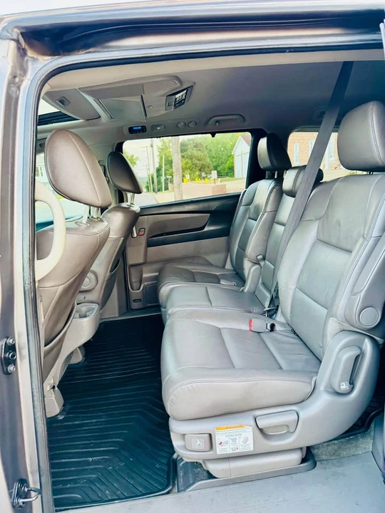 2012 Honda Odyssey - Image 14 of 20