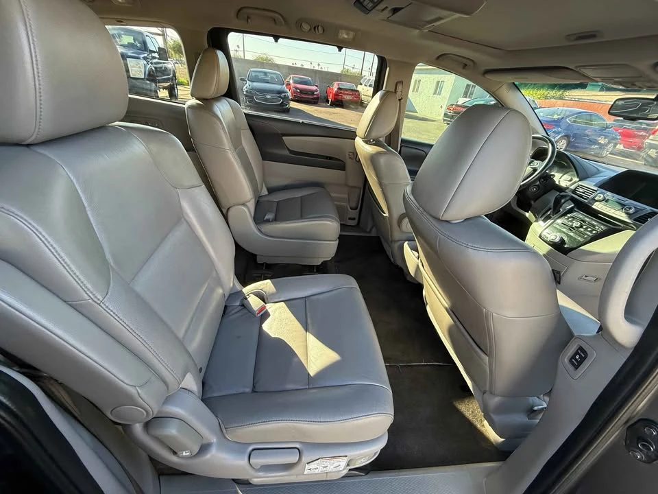 2012 Honda Odyssey - Image 8 of 9