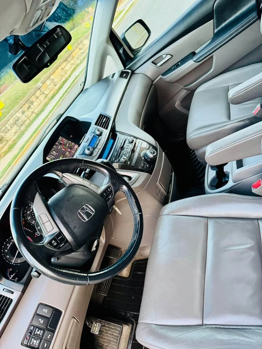 2012 Honda Odyssey - Image 7 of 20