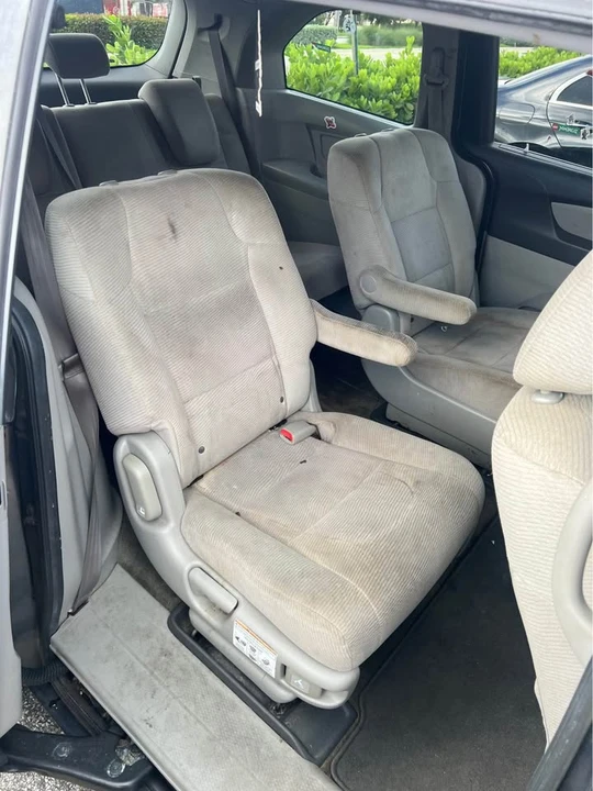 2012 Honda Odyssey - Image 5 of 11