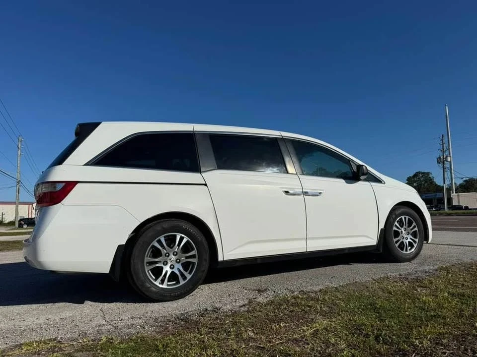 2012 Honda Odyssey - Image 6 of 12