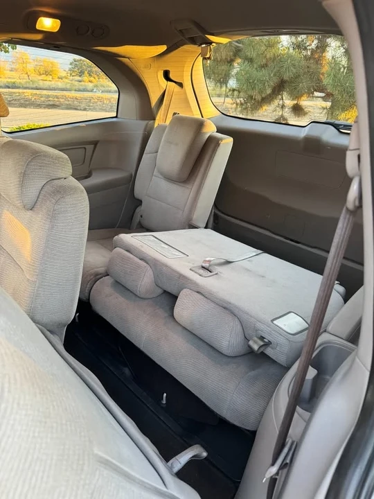 2012 Honda Odyssey - Image 7 of 15