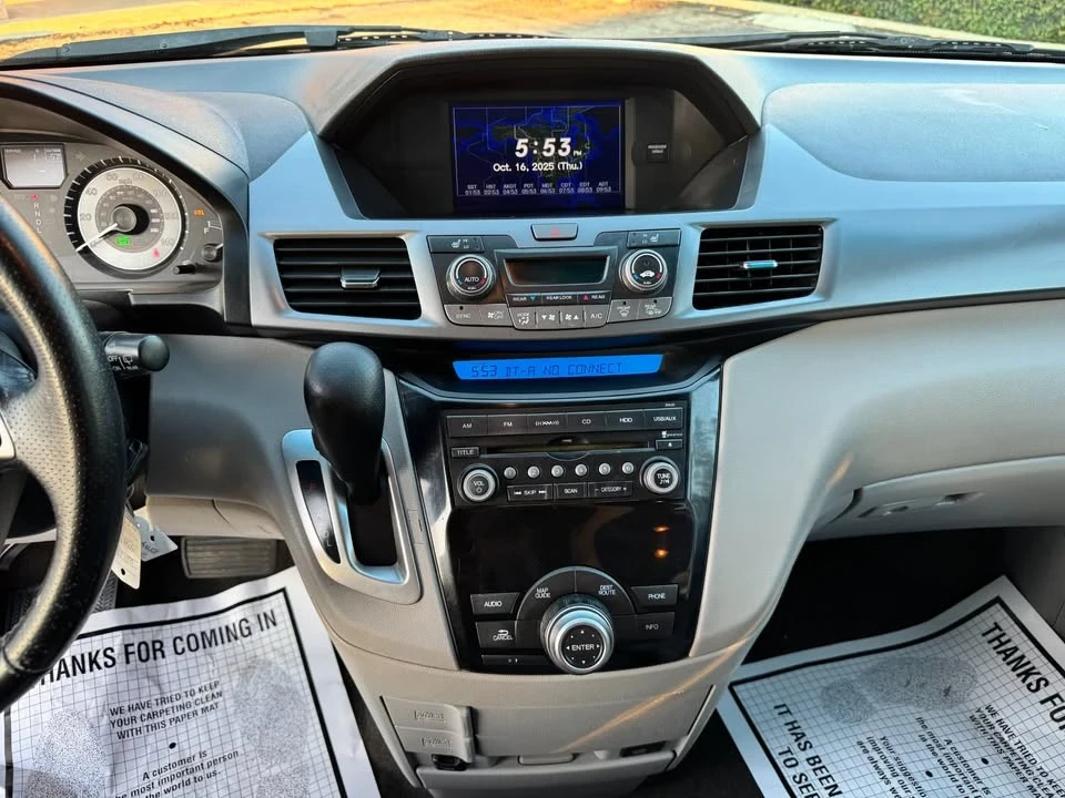 2012 Honda Odyssey - Image 6 of 15