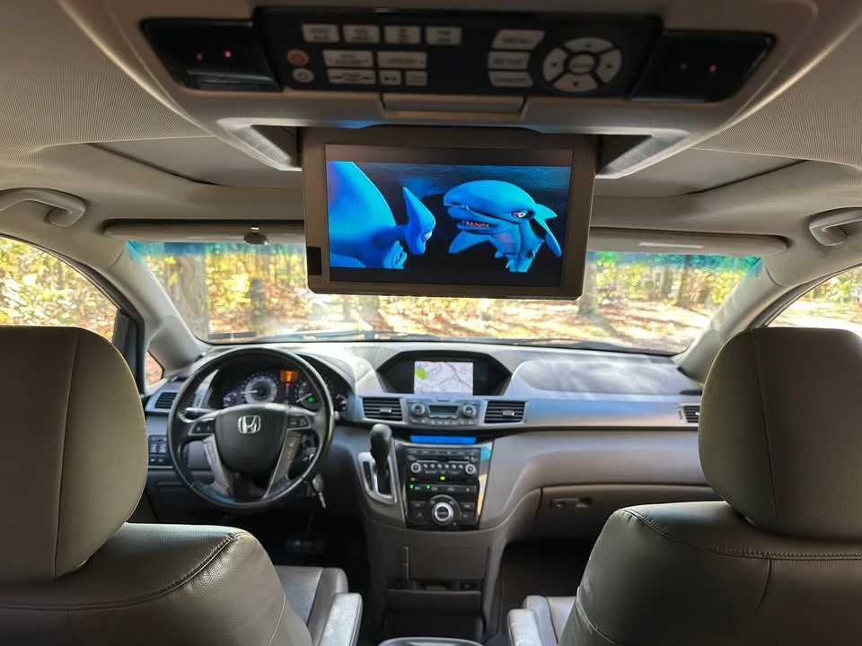 2012 Honda Odyssey - Image 7 of 10