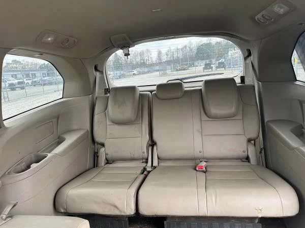 2012 Honda Odyssey - Image 12 of 15