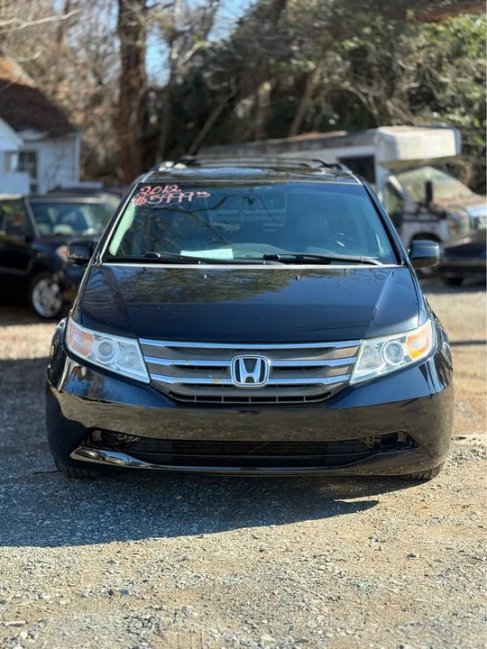 2012 Honda Odyssey - Image 2 of 19