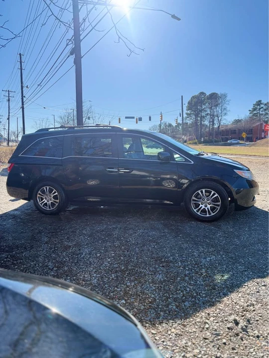 2012 Honda Odyssey - Image 3 of 19