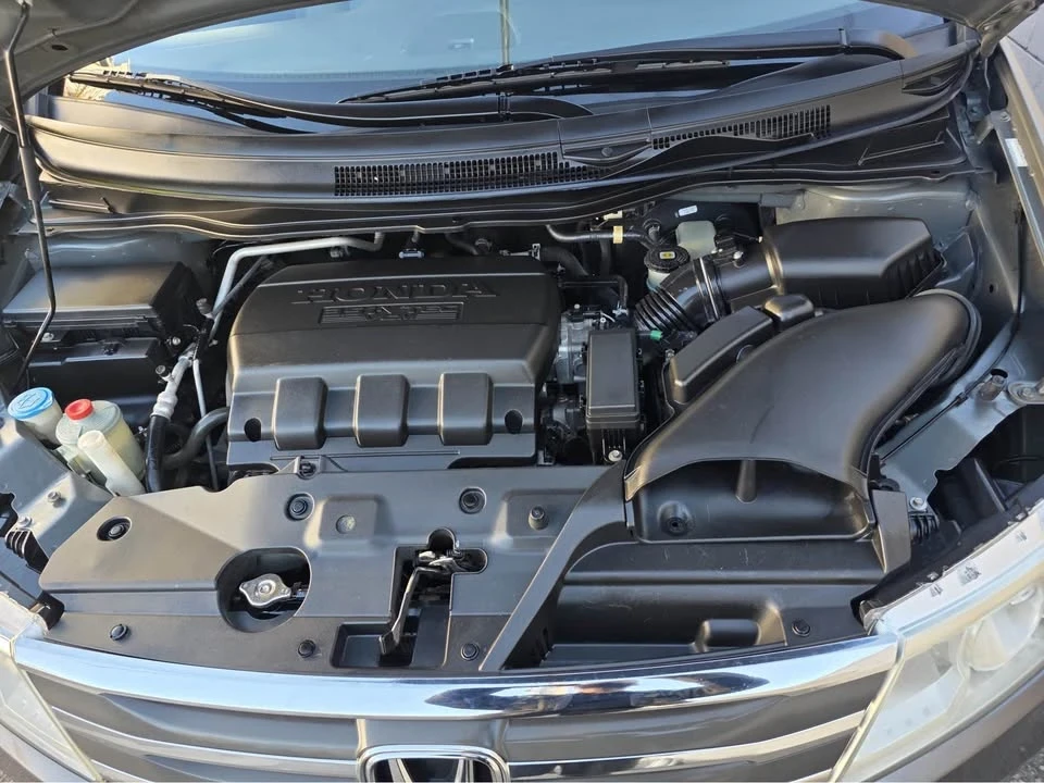 2012 Honda Odyssey - Image 10 of 11