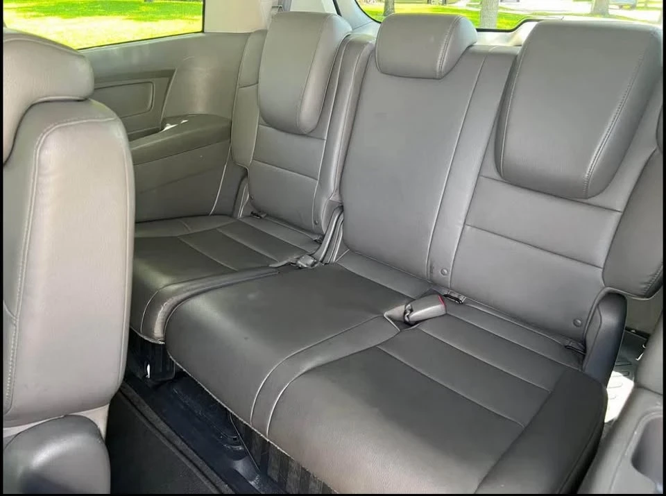 2012 Honda Odyssey - Image 11 of 13