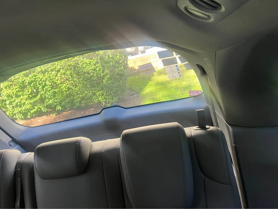 2012 Honda Odyssey - Image 11 of 17