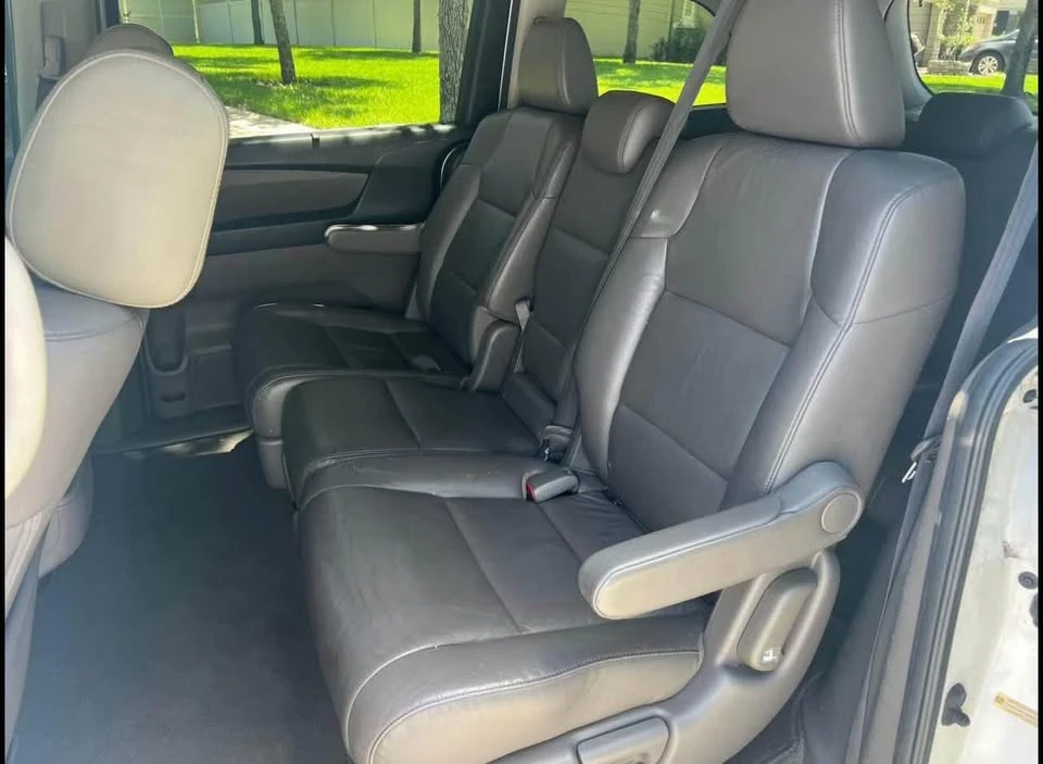 2012 Honda Odyssey - Image 12 of 13