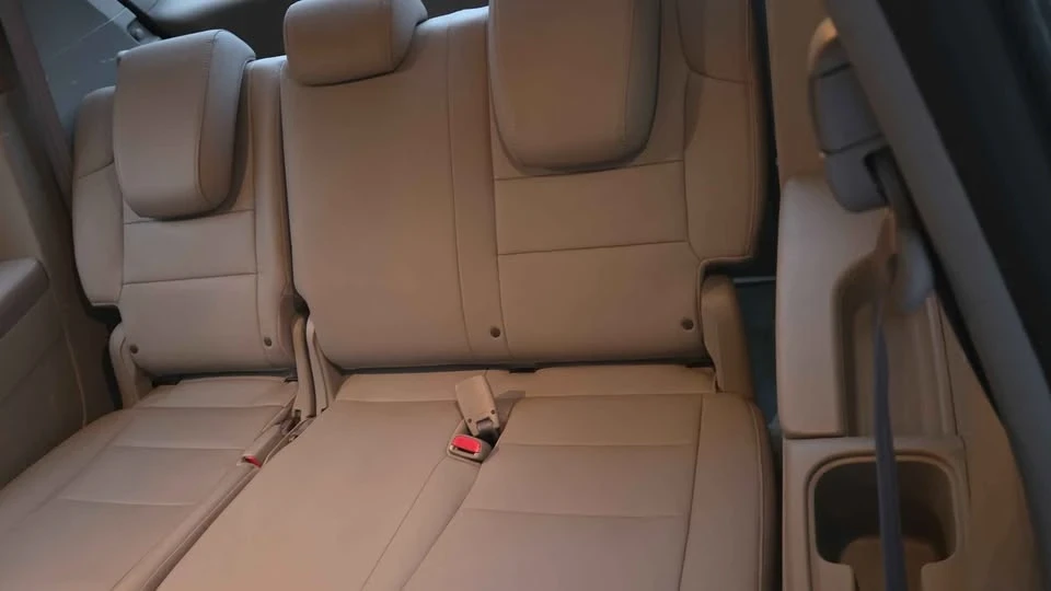 2012 Honda Odyssey - Image 9 of 16