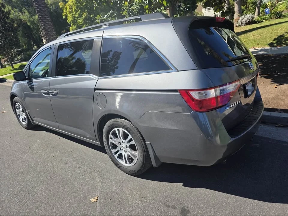 2012 Honda Odyssey - Image 6 of 11