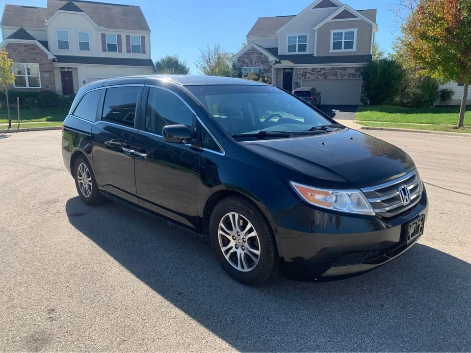 2012 Honda Odyssey - Image 4 of 11