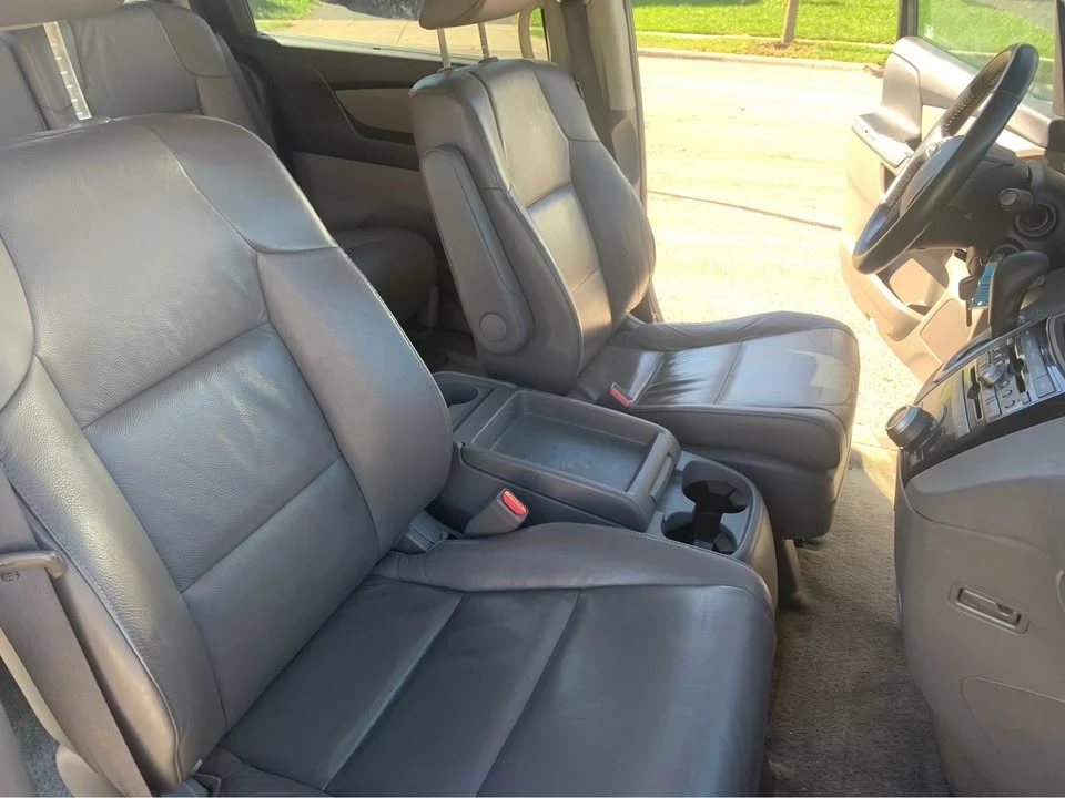 2012 Honda Odyssey - Image 10 of 11