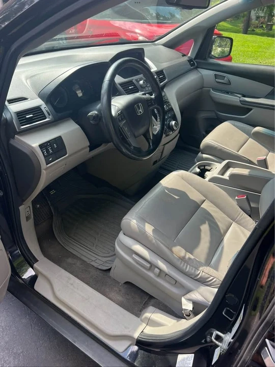 2012 Honda Odyssey - Image 6 of 9
