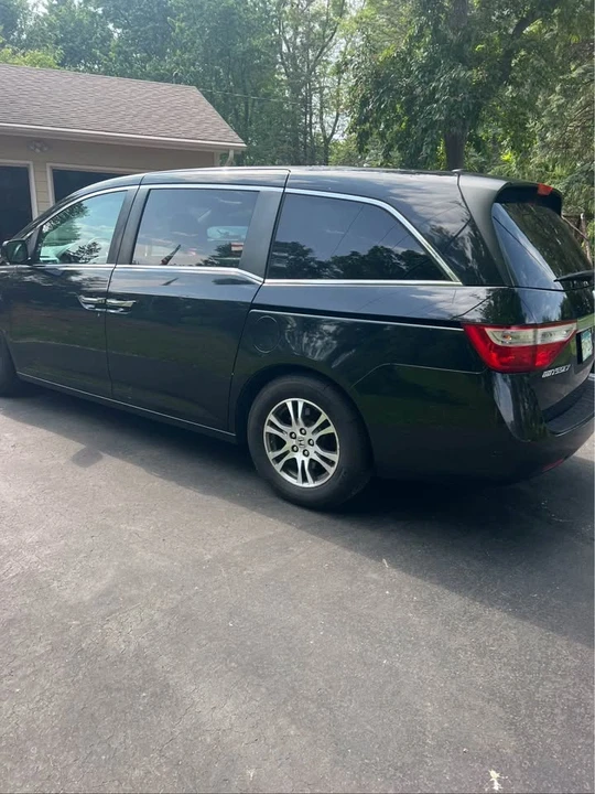2012 Honda Odyssey - Image 4 of 9