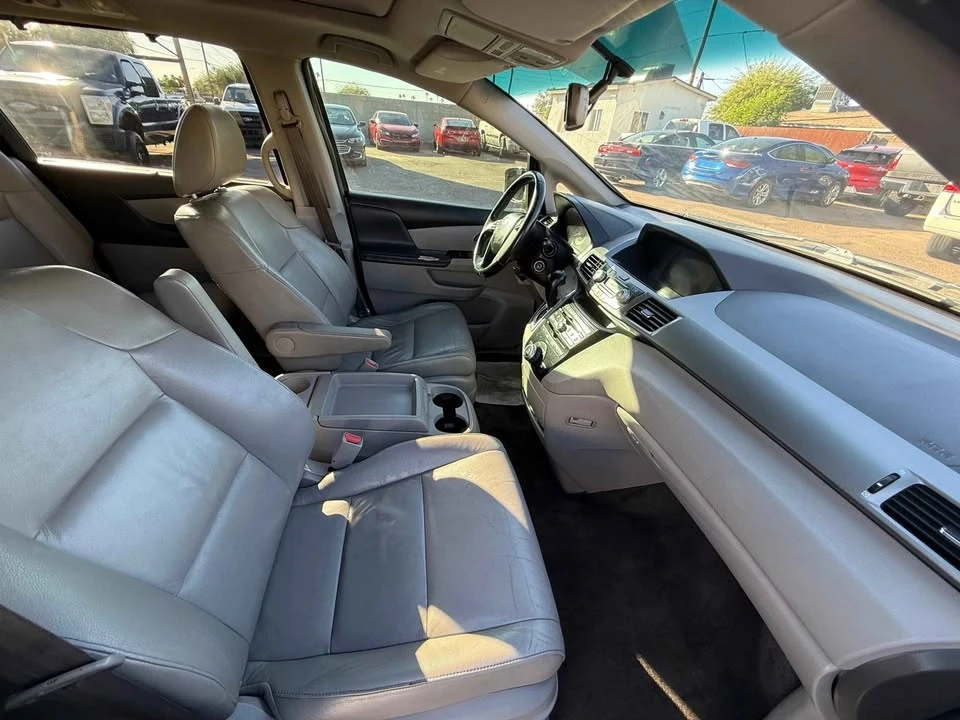 2012 Honda Odyssey - Image 7 of 9