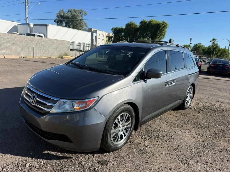 2012 Honda Odyssey - Image 3 of 9
