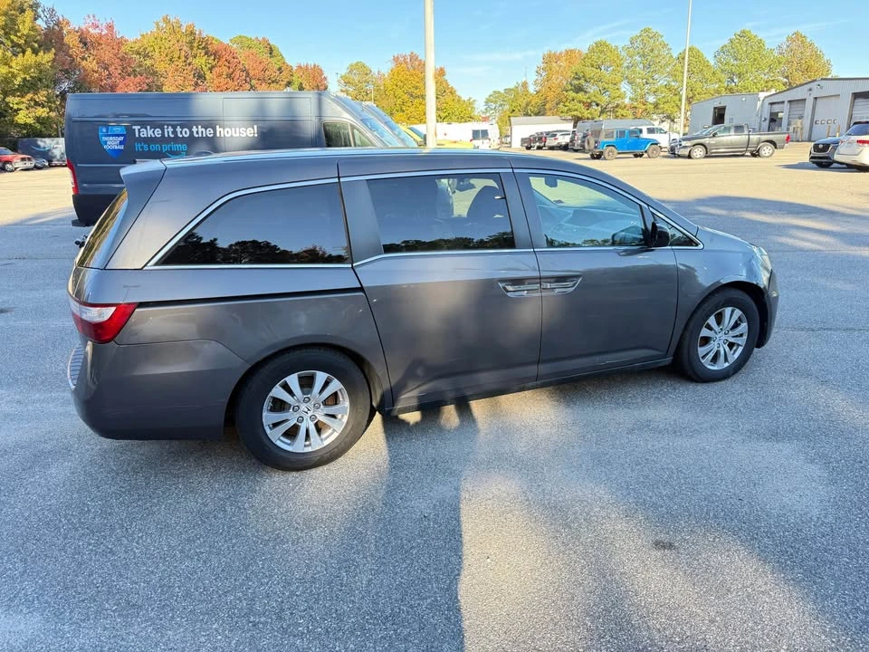2012 Honda Odyssey - Image 4 of 10