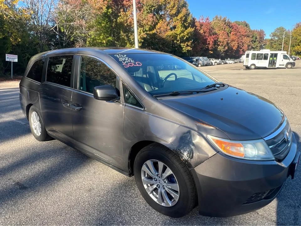 2012 Honda Odyssey - Image 4 of 16