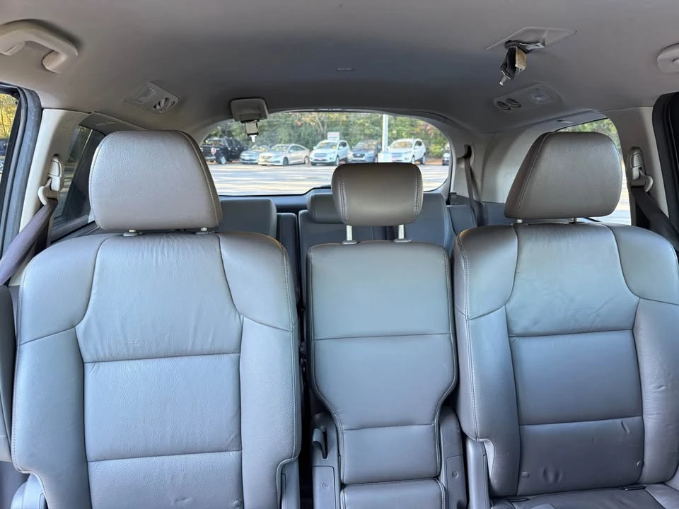 2012 Honda Odyssey - Image 9 of 10