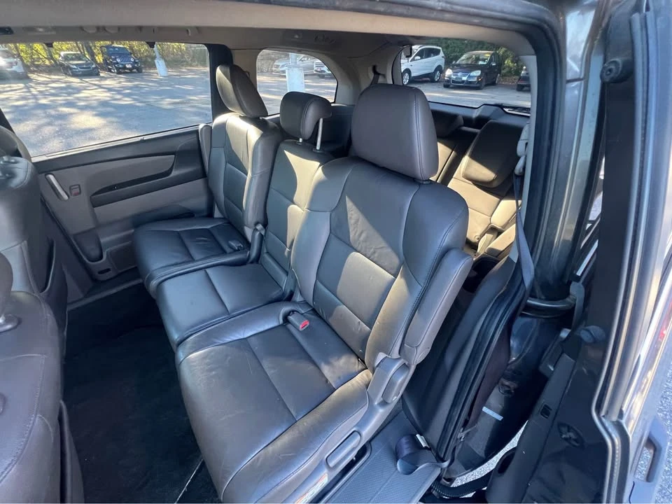 2012 Honda Odyssey - Image 12 of 16