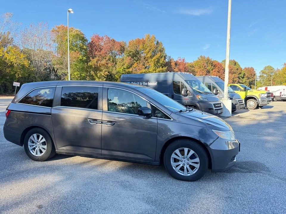 2012 Honda Odyssey - Image 6 of 10