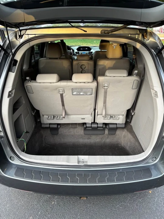 2012 Honda Odyssey - Image 14 of 15