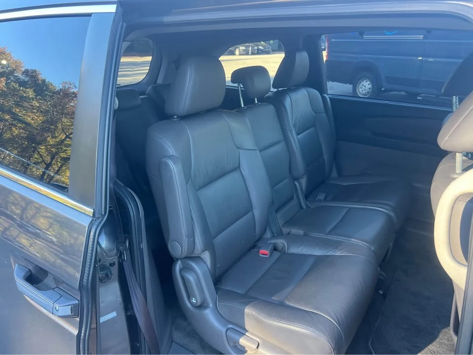 2012 Honda Odyssey - Image 14 of 16
