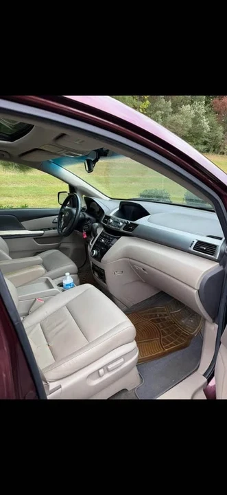 2012 Honda Odyssey - Image 9 of 9