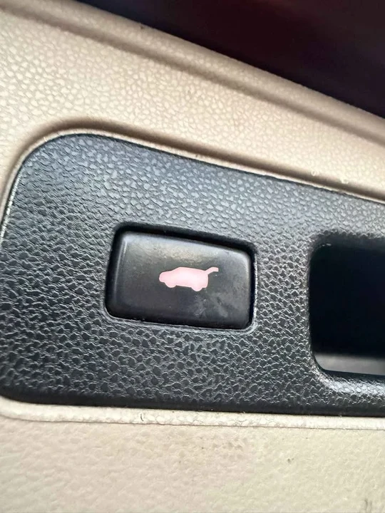 2012 Honda Odyssey - Image 17 of 20