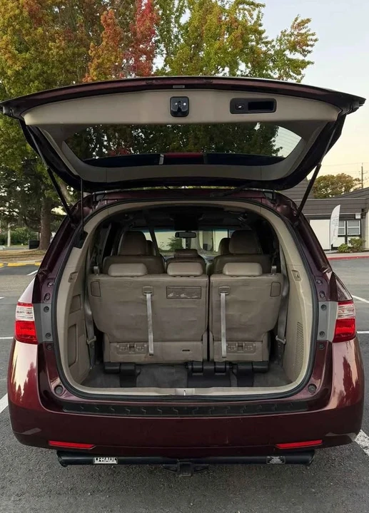 2012 Honda Odyssey - Image 9 of 20