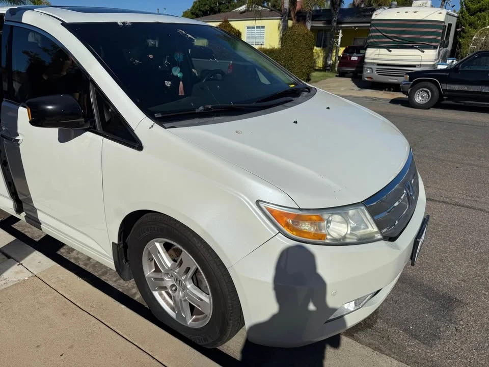 2012 Honda Odyssey - Image 4 of 5