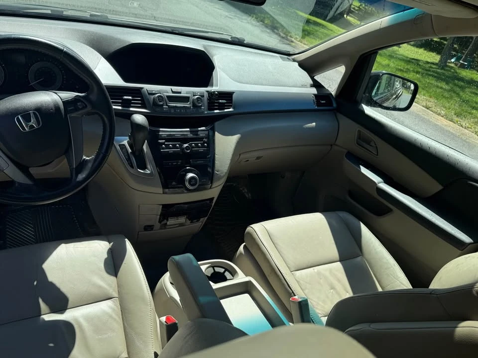 2012 Honda Odyssey - Image 8 of 9