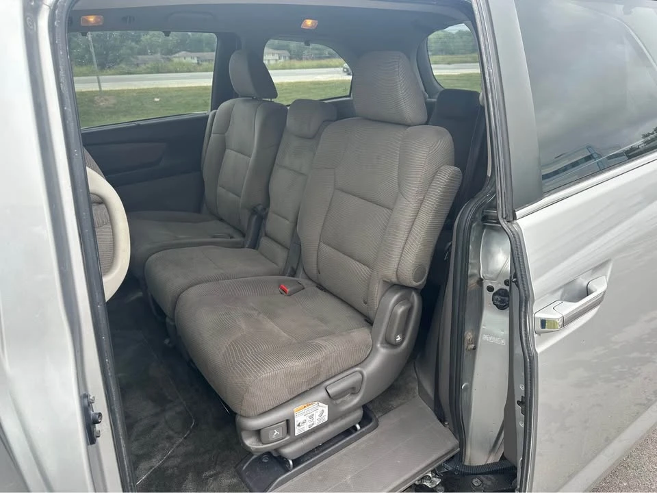 2012 Honda Odyssey - Image 12 of 20