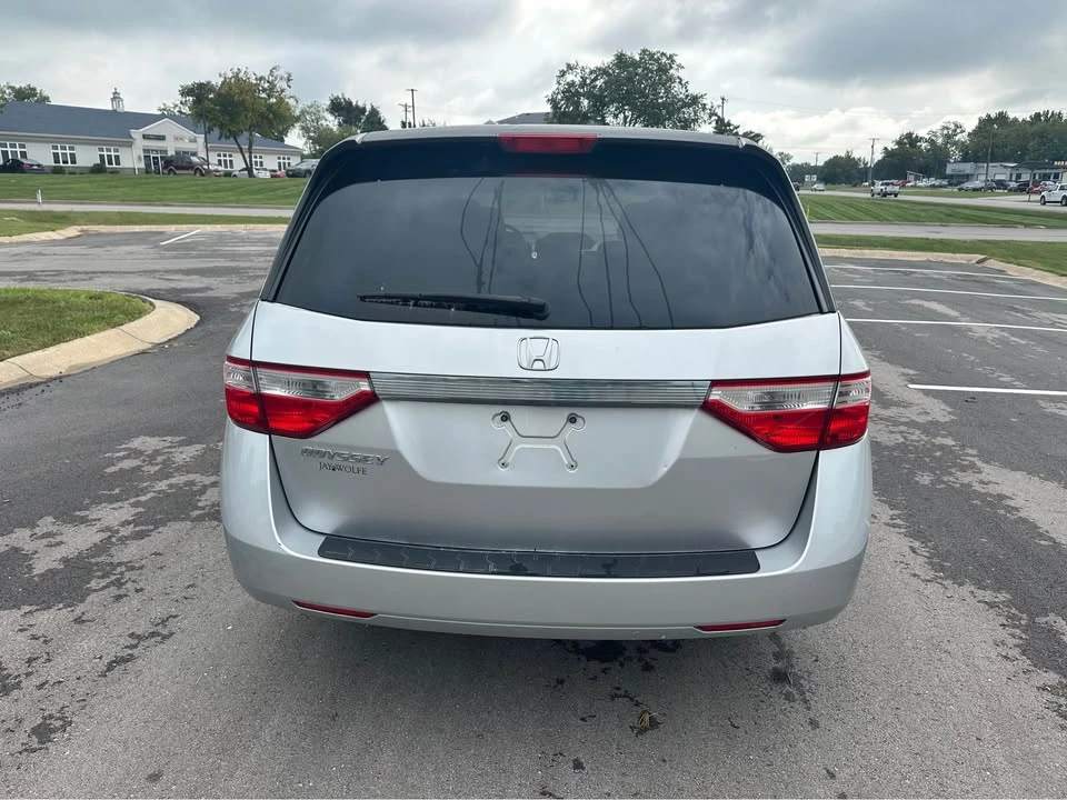 2012 Honda Odyssey - Image 8 of 20