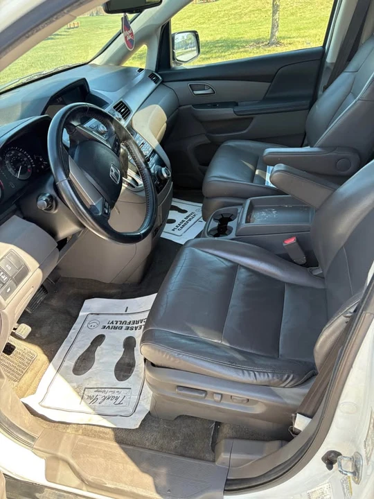 2012 Honda Odyssey - Image 9 of 9